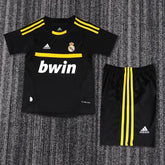 Retro Kid Size Real Madrid 2011-2012 Goalkeeper